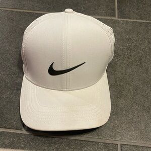 Nike Golf Hat
